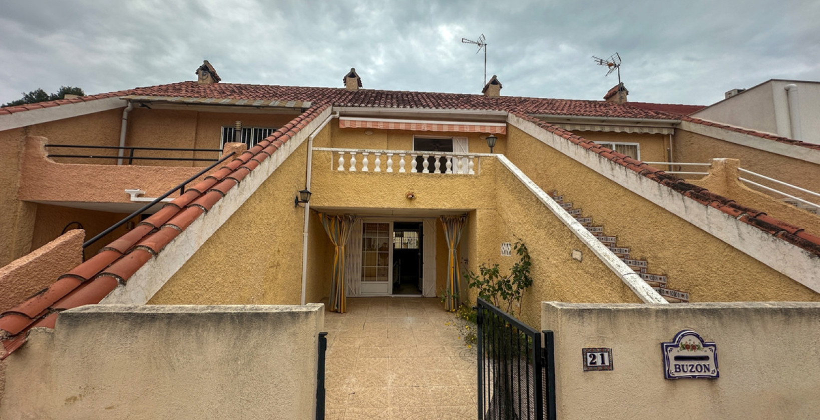 Resale - Townhouse - Torrevieja - Torrevieja Centro