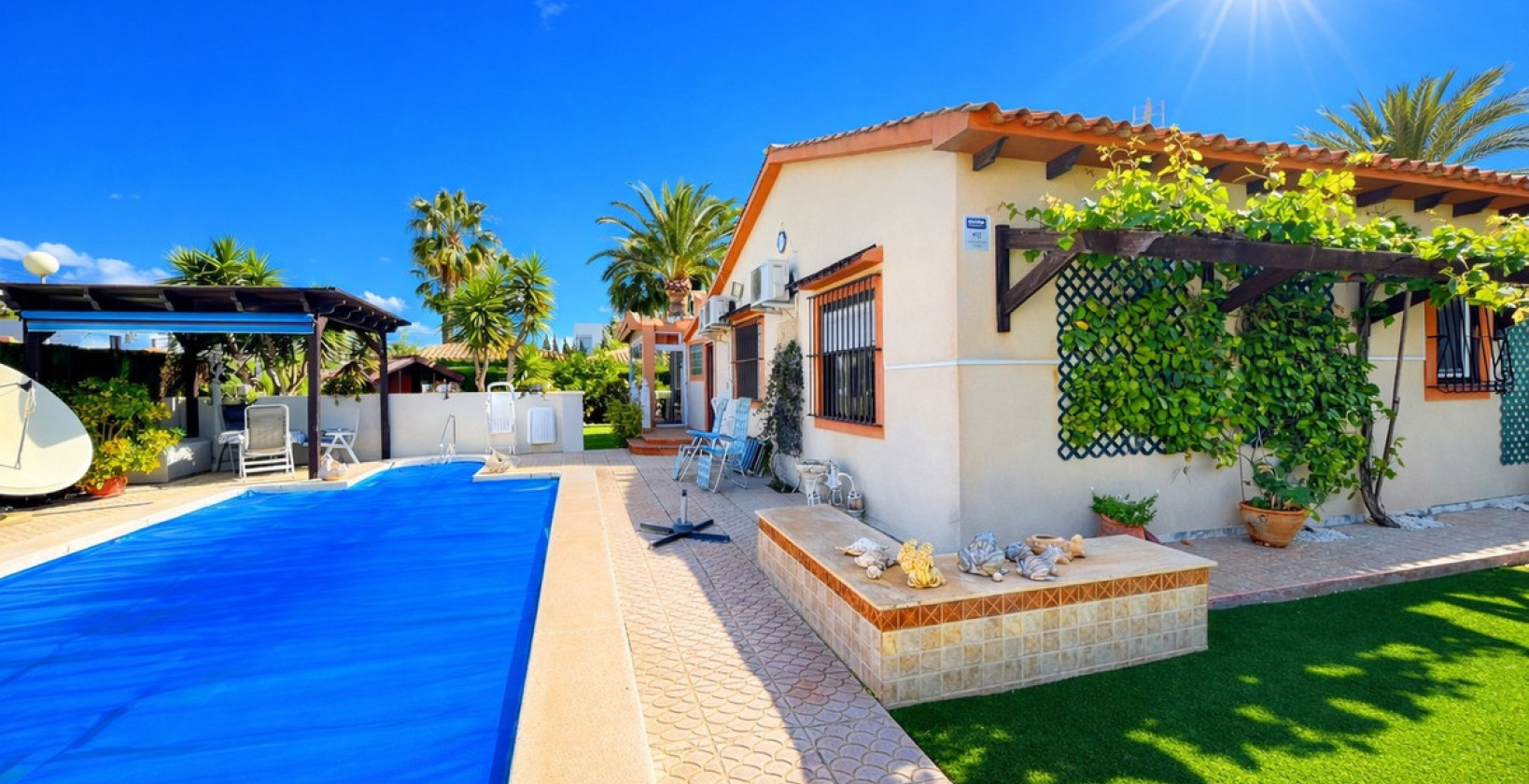 Resale - Villa - Orihuela Costa - Cabo Roig