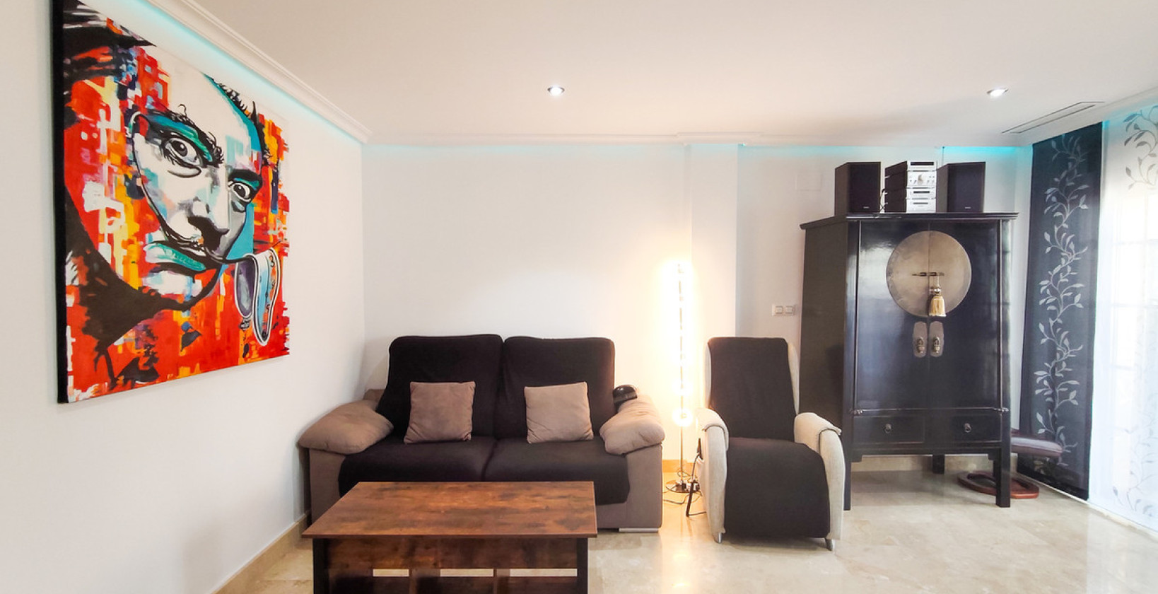 Resale - Apartment / flat - Torrevieja - Torrevieja Centro