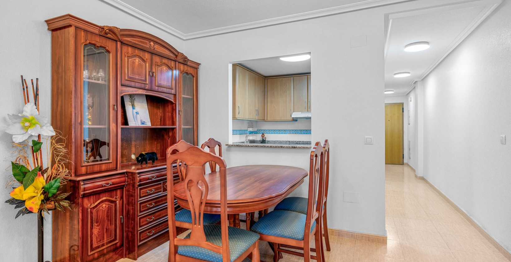 Resale - Apartment / flat - Torrevieja - Torrevieja Centro