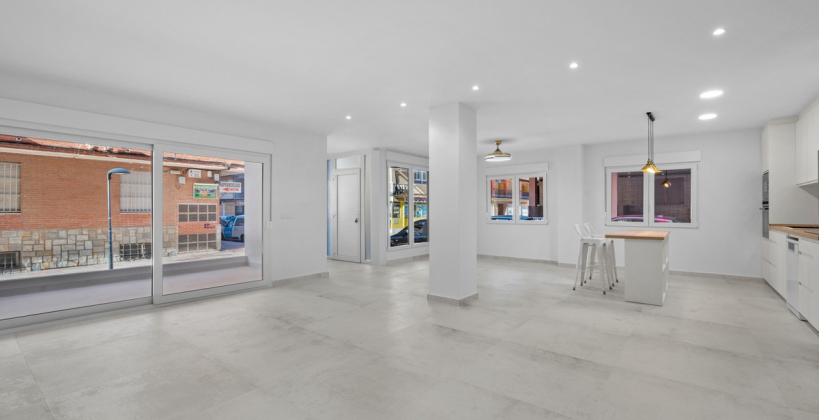 Resale - Apartment / flat - Torrevieja - Torrevieja Centro