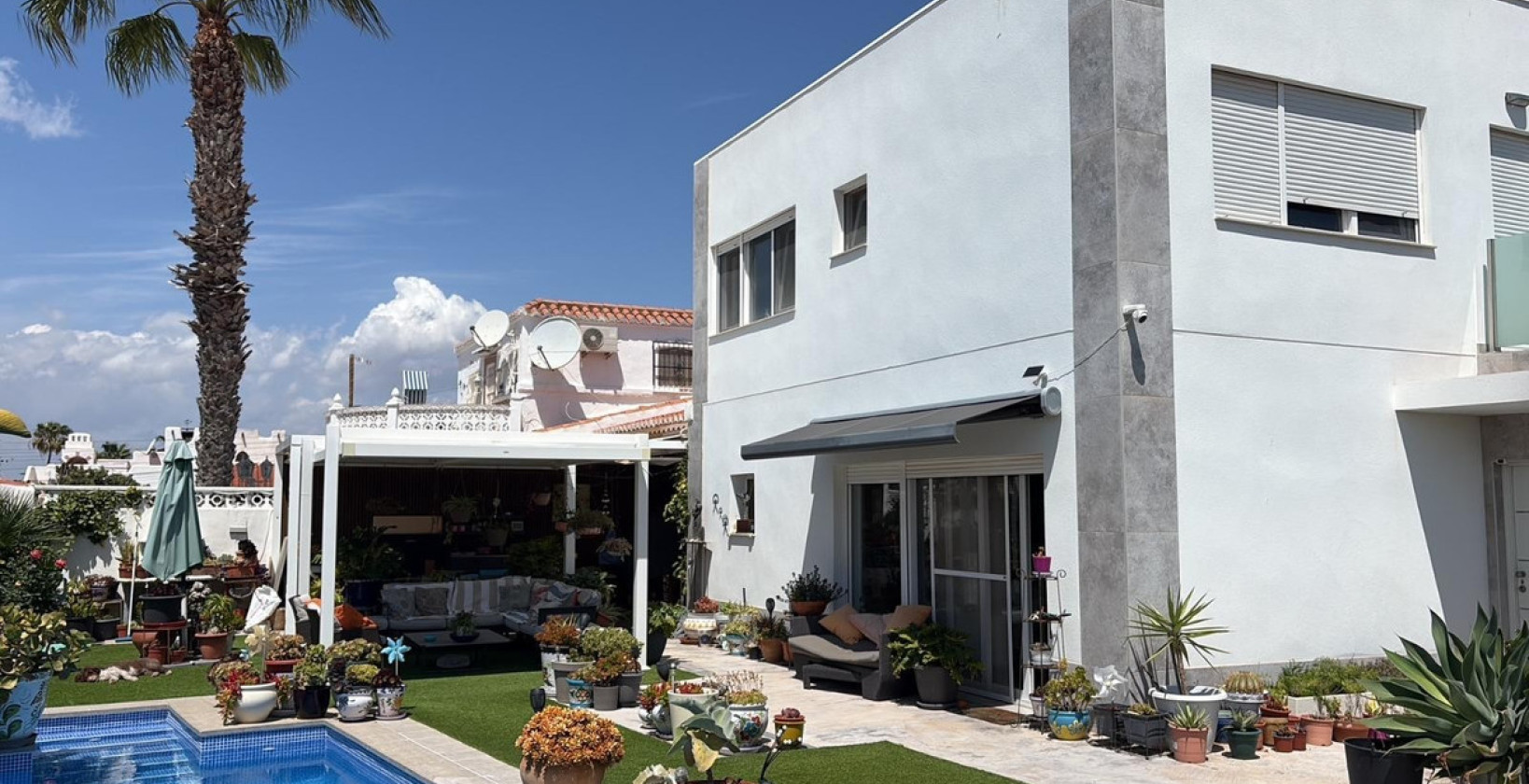 Återförsäljning - Villa - Torrevieja - La Siesta