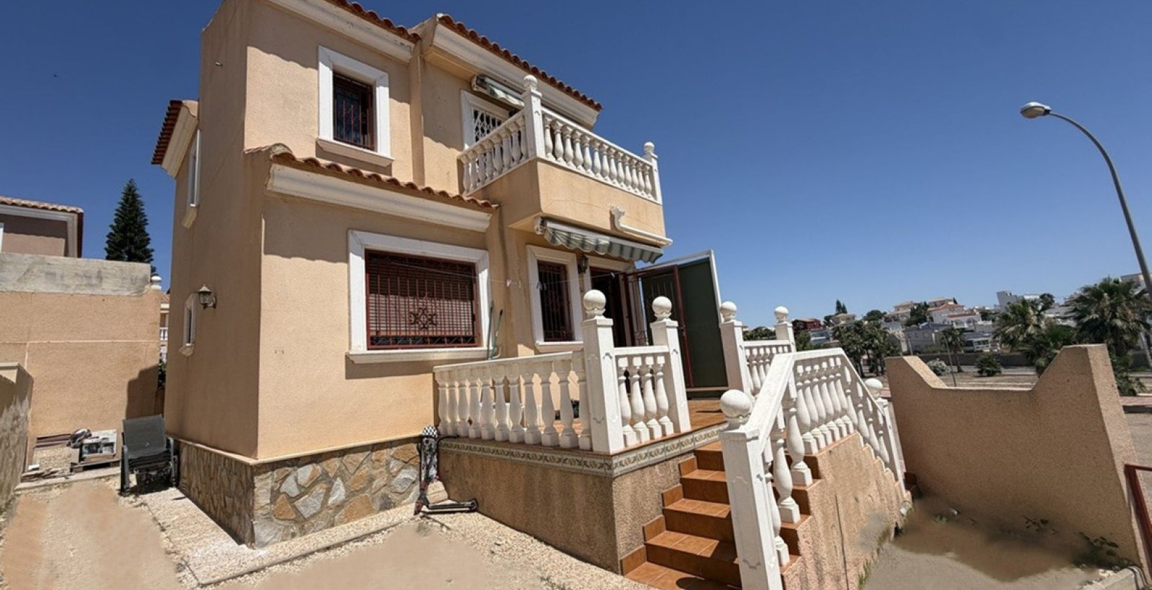 Reventa - Chalet - Orihuela Costa - Villamartin