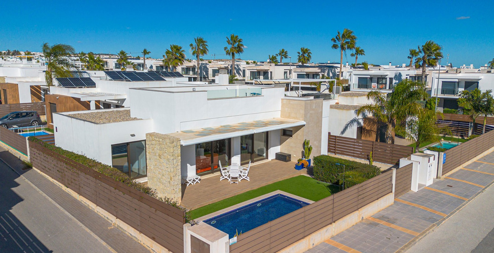 Återförsäljning - Villa - Orihuela Costa - Vistabella Golf