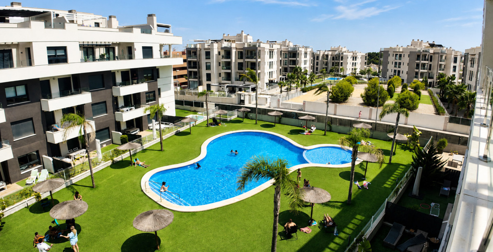 Resale - Apartment / flat - Orihuela Costa - Villamartin
