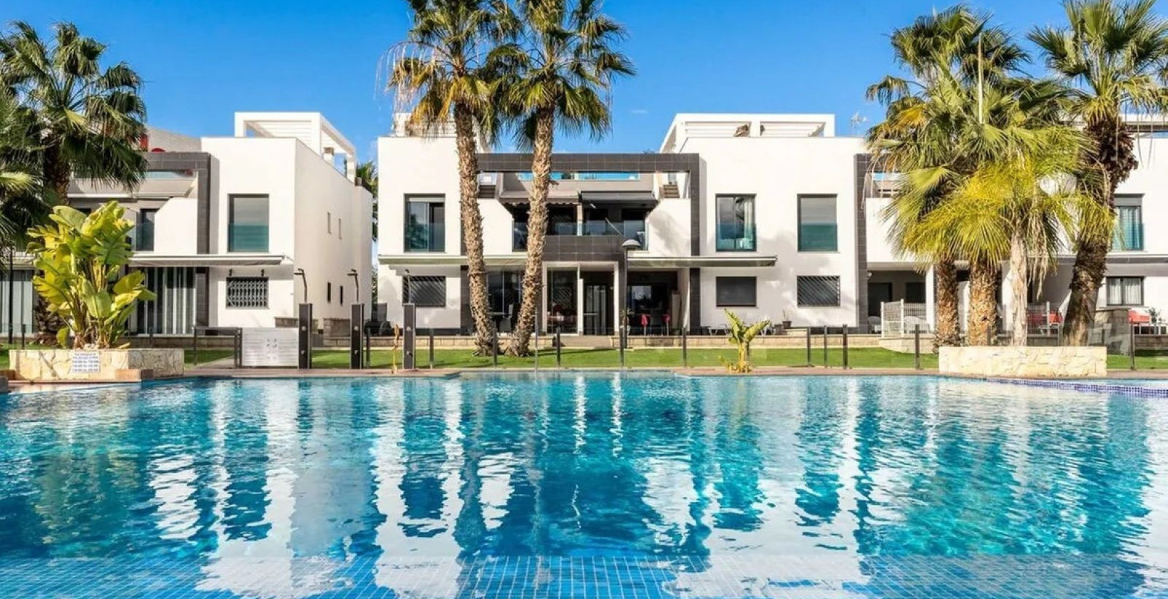 Resale - Apartment / flat - Orihuela Costa - La Zenia