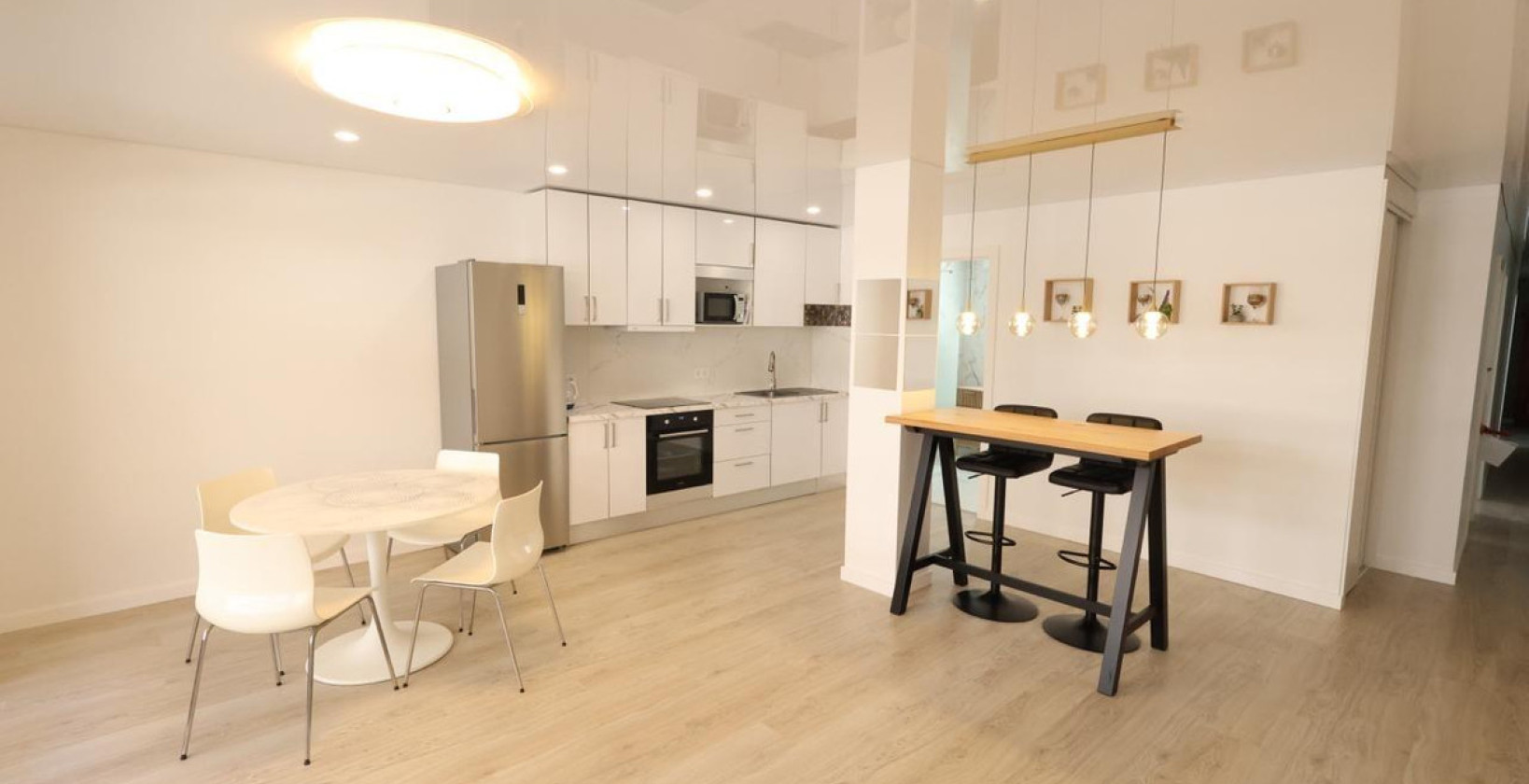 Resale - Apartment / flat - Torrevieja - Torrevieja Centro