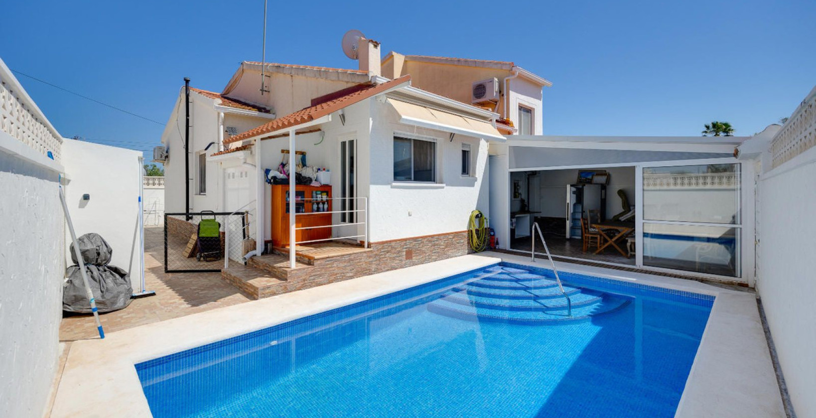 Resale - Villa - San Fulgencio - La Marina
