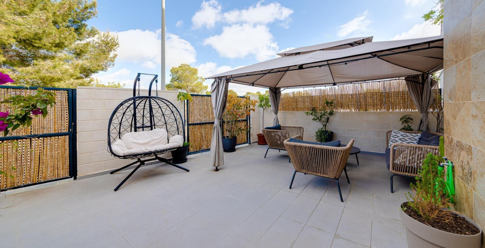 Resale - Villa - Orihuela Costa