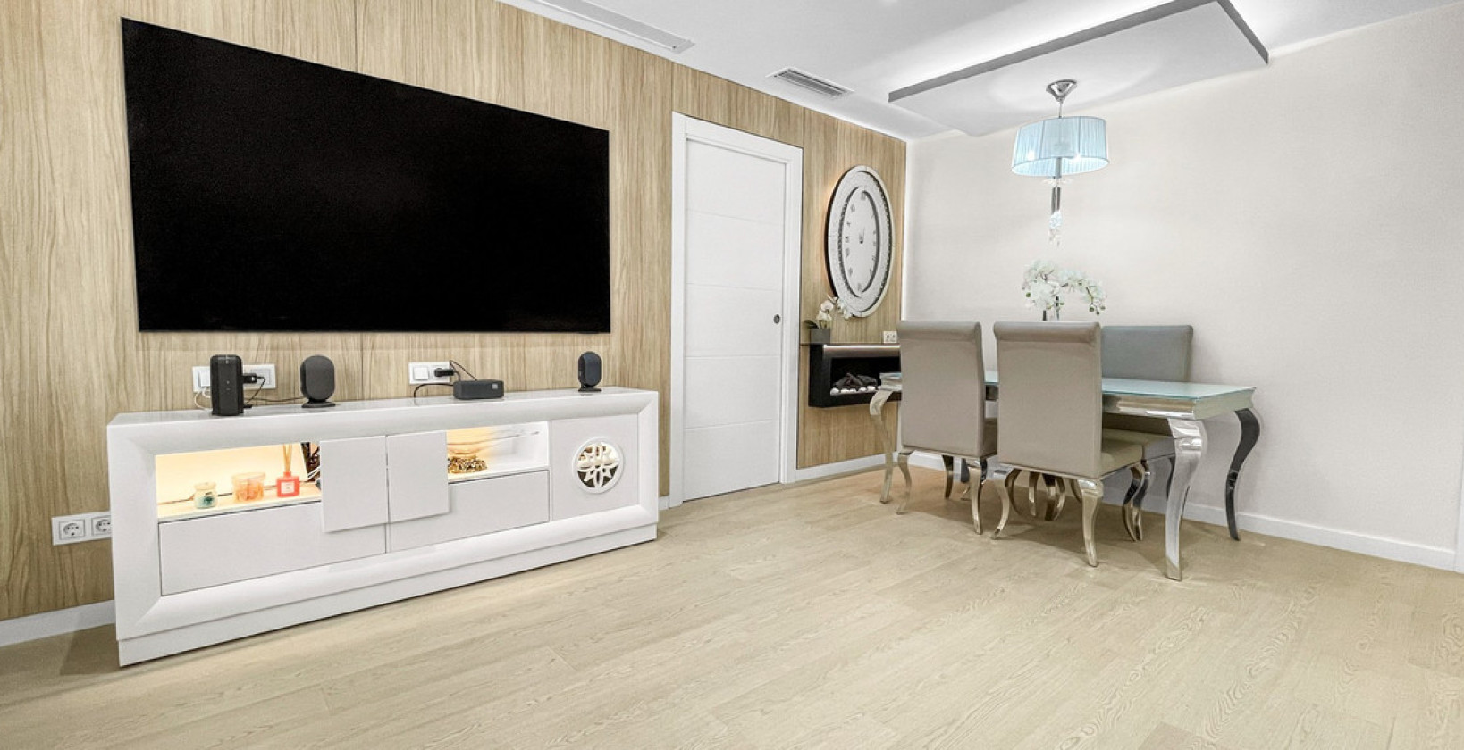 Resale - Apartment / flat - Torrevieja - Torrevieja Centro