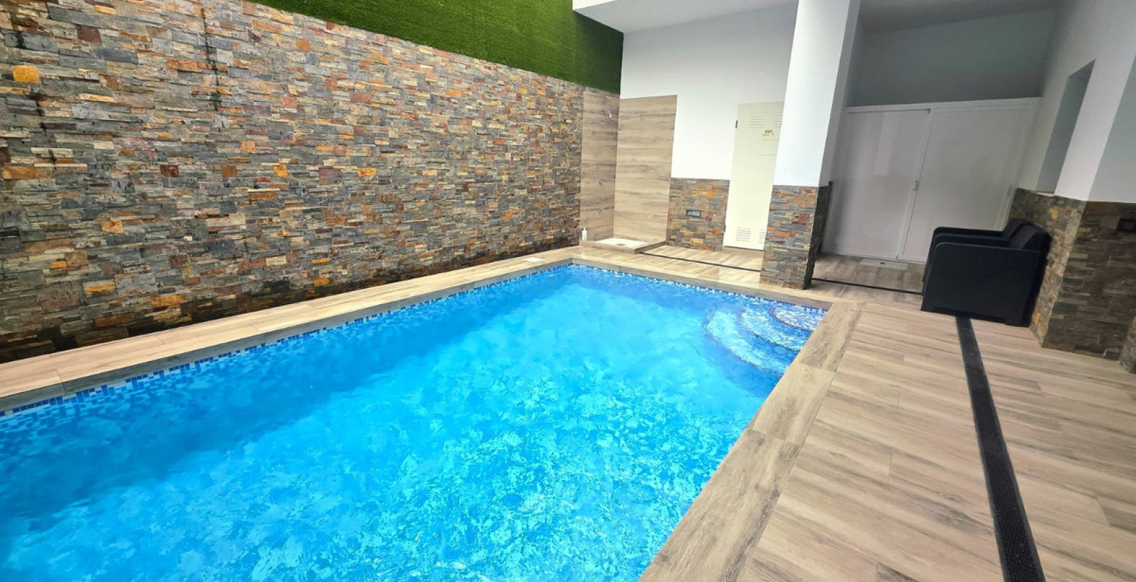 Resale - Apartment / flat - Torrevieja - Torrevieja Centro