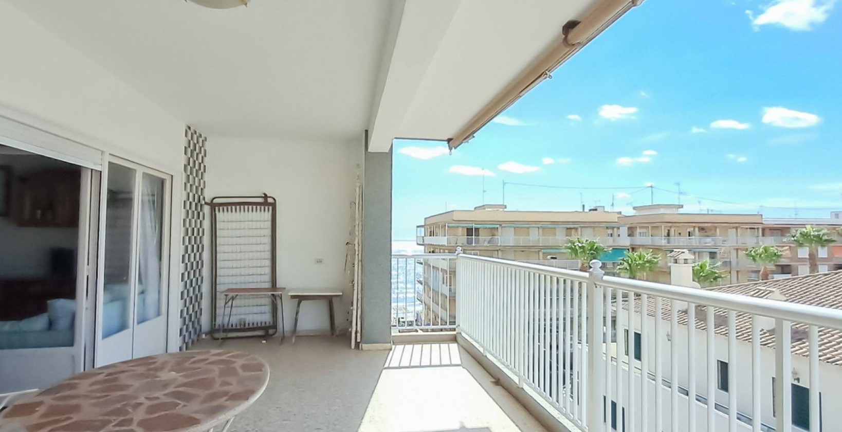 Resale - Apartment / flat - Torrevieja - Torrevieja Centro