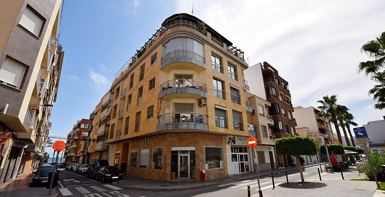 Reventa - Commercial property - Torrevieja - Torrevieja Centro