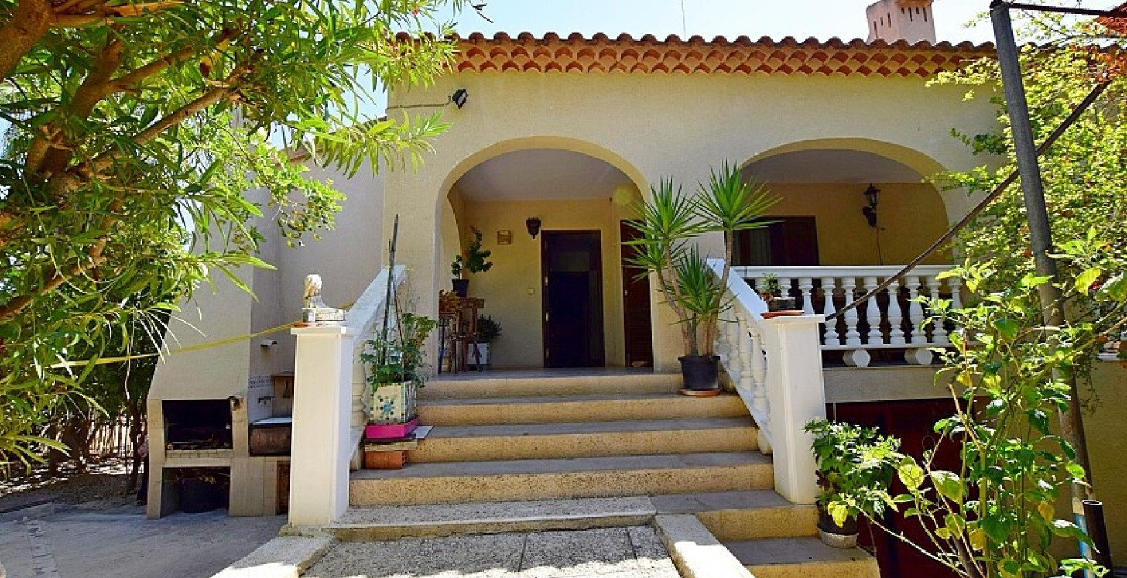 Resale - Villa - Orihuela Costa - Villamartin