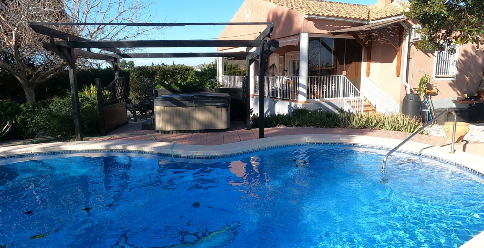 Återförsäljning - Villa - Orihuela Costa - Orihuela Centro