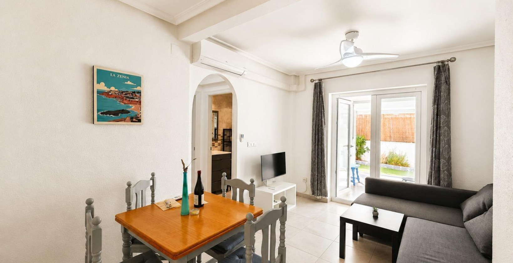 Återförsäljning - Villa - Orihuela Costa - Cabo Roig