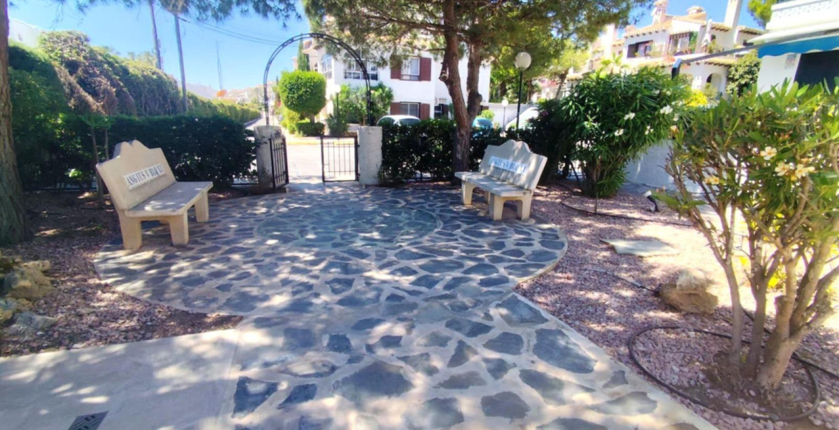 Återförsäljning - Villa - Orihuela Costa - Cabo Roig