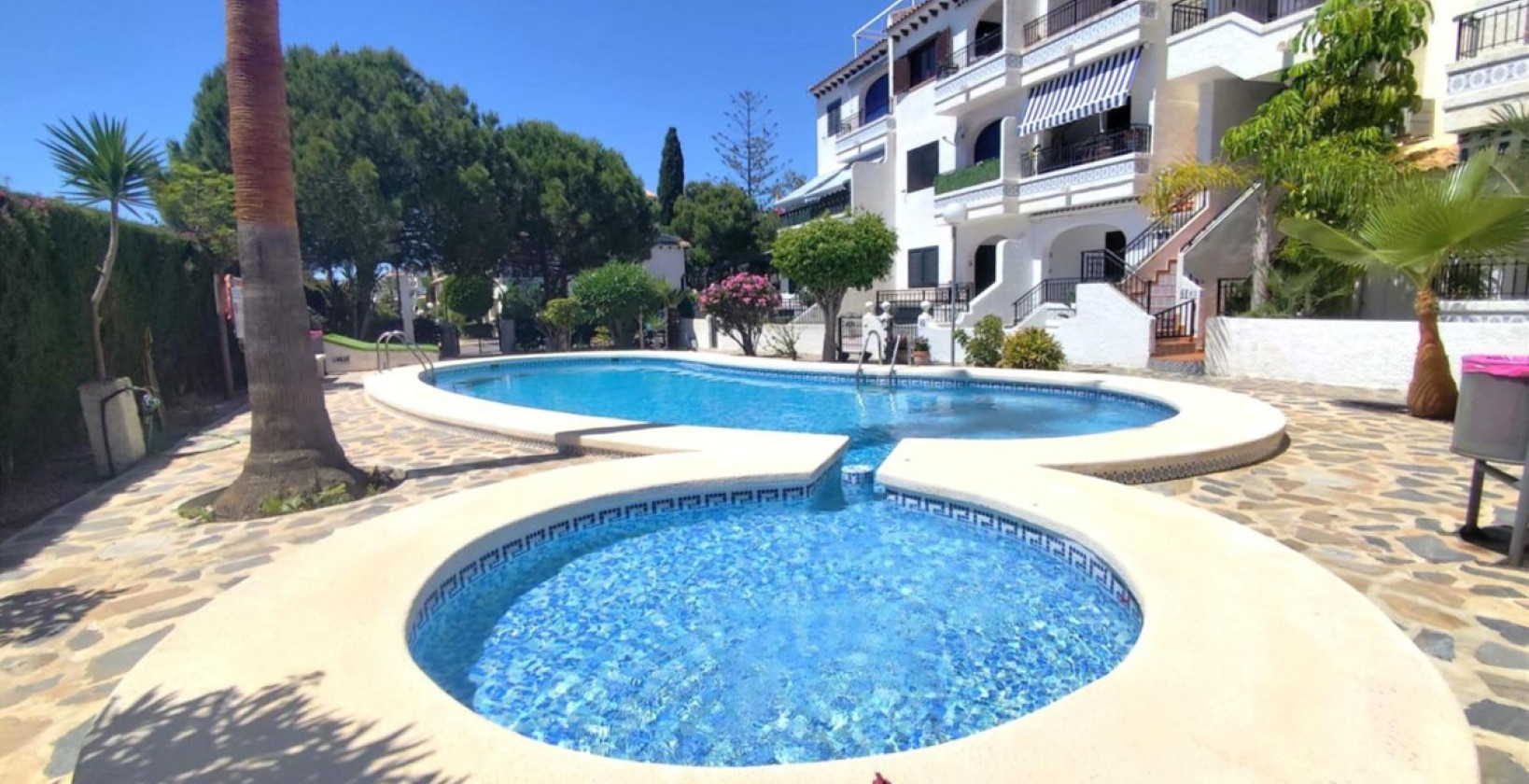 Återförsäljning - Villa - Orihuela Costa - Cabo Roig