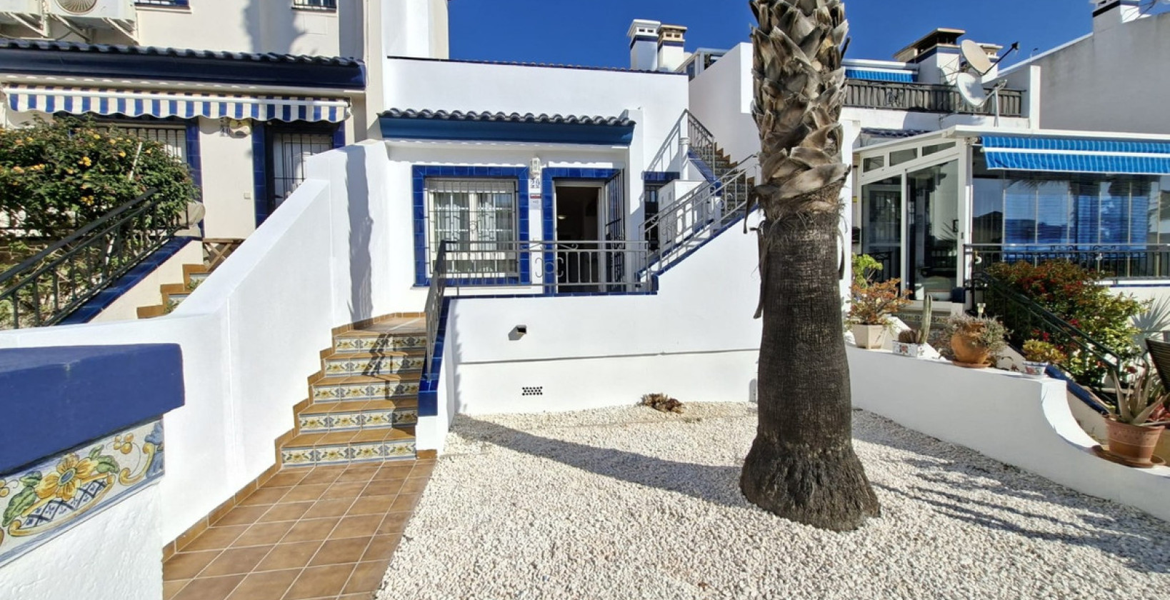 Återförsäljning - Villa - Orihuela Costa - Villamartin