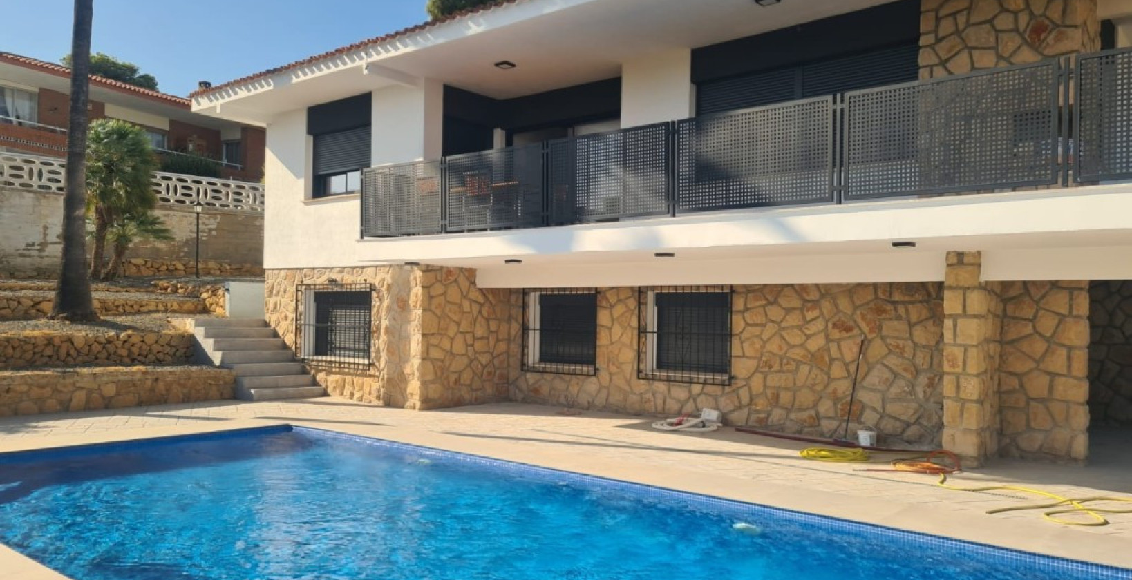 Återförsäljning - Villa - La Nucía - La Nucia Centro