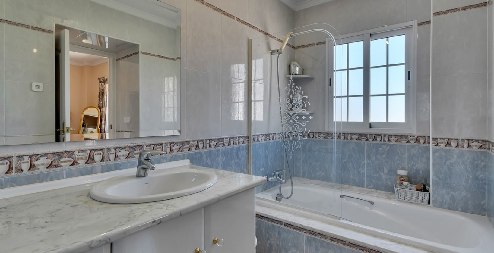 Resale - Villa - Orba - Orba Centro