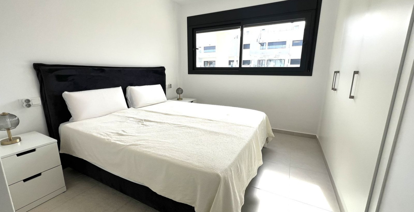 Återförsäljning - Lägenhet / lägenhet - Orihuela Costa - Villamartin