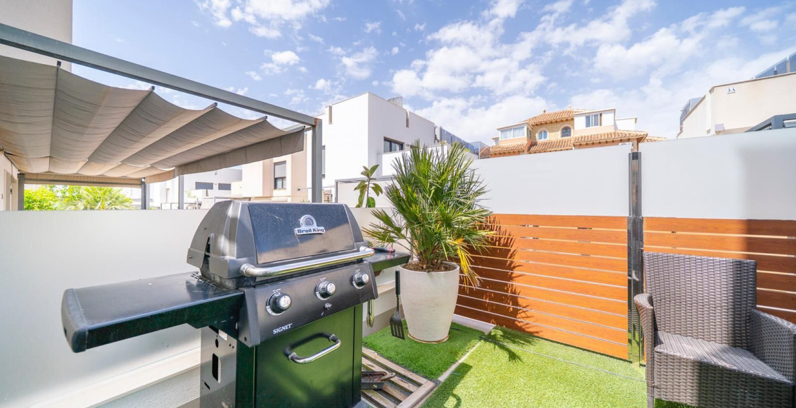 Resale - Villa - Torrevieja - Torrevieja Centro