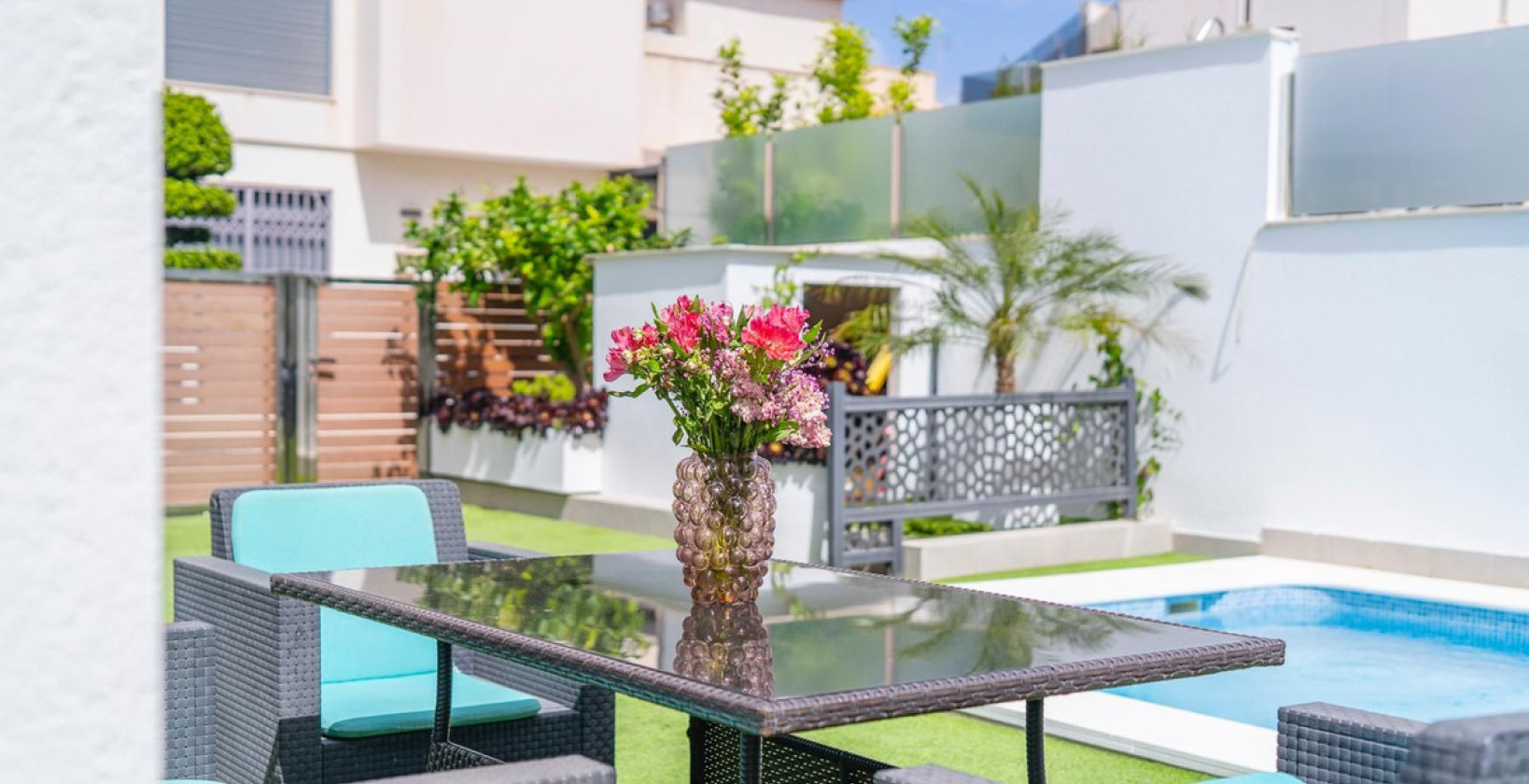 Resale - Villa - Torrevieja - Torrevieja Centro