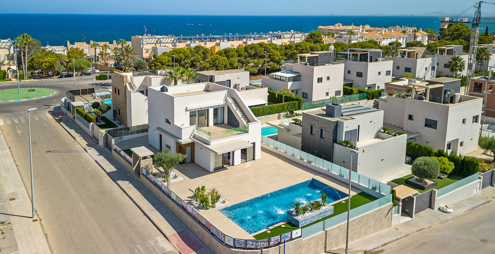 Nueva construcción  - Chalet - Orihuela Costa - Dehesa de Campoamor