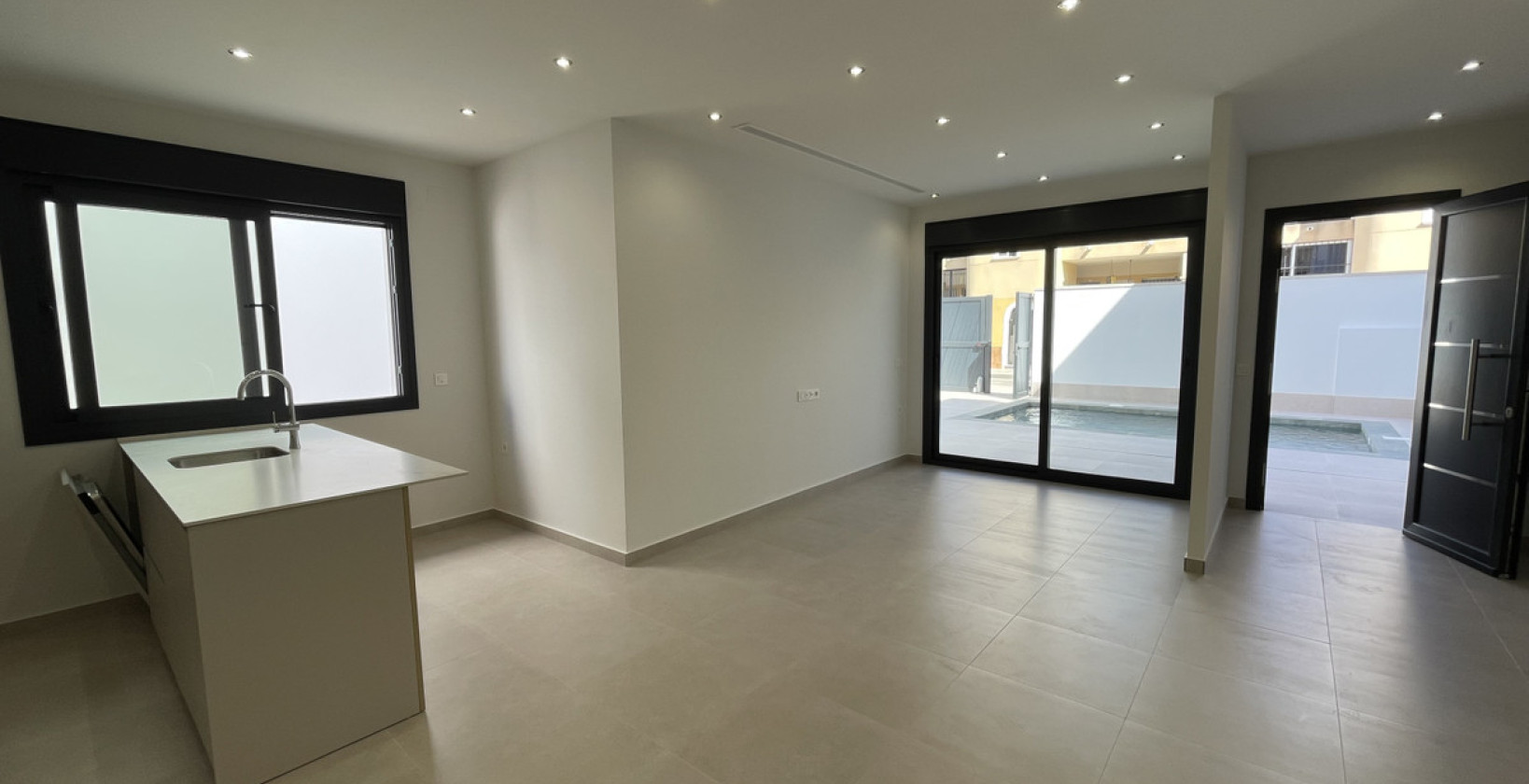 Nueva construcción  - Chalet - Almoradi - Heredades