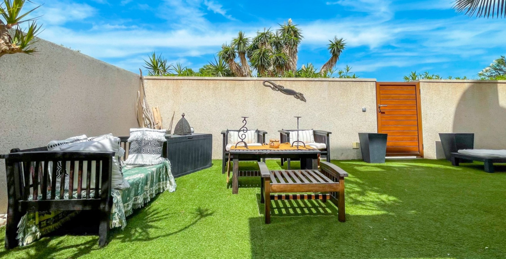 Resale - Townhouse - Torrevieja - La Siesta - El Salado -  Torreta