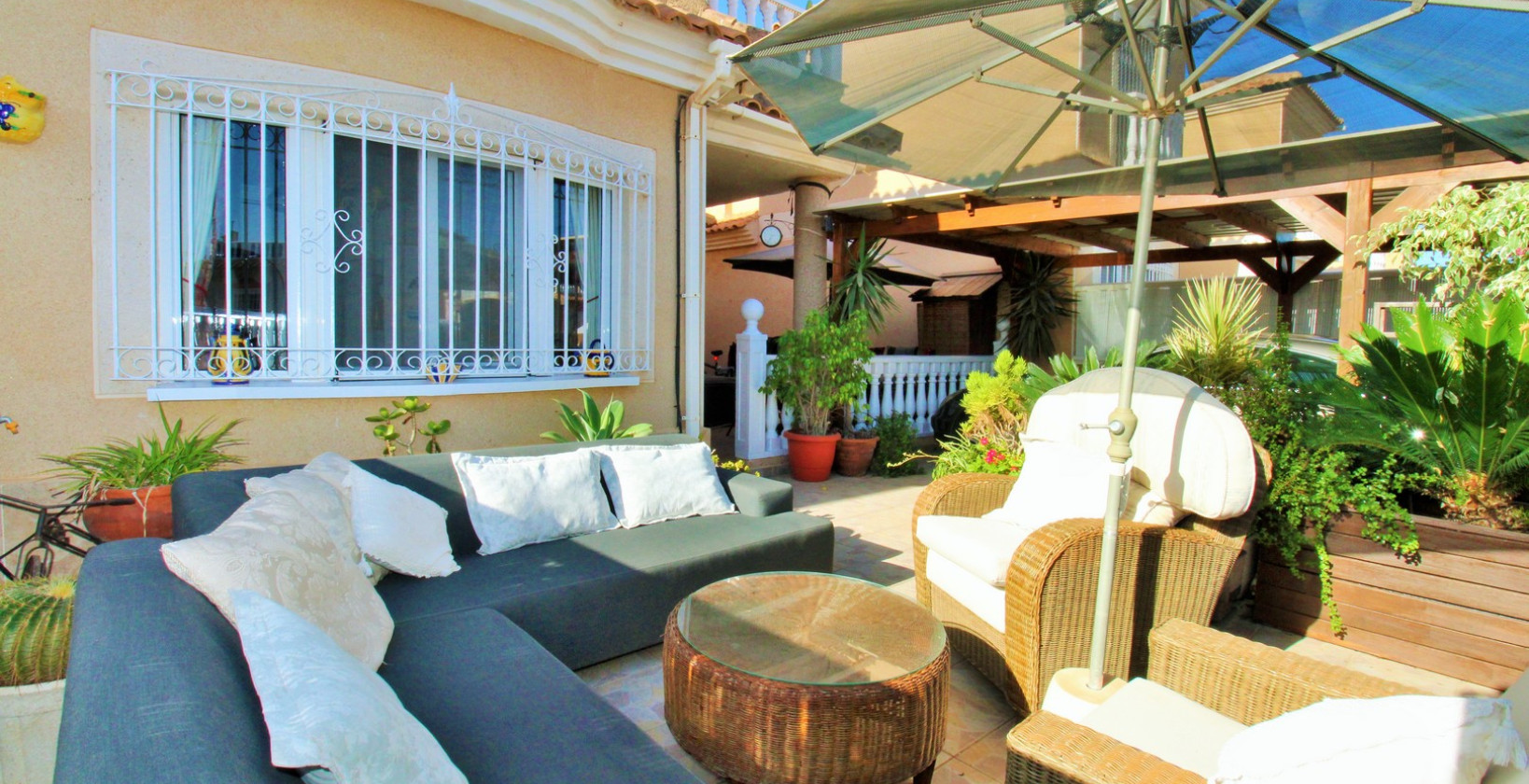 Återförsäljning - Villa - Playa Flamenca