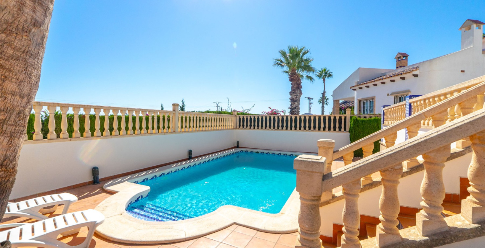Resale - Villa - Orihuela Costa - Villamartín