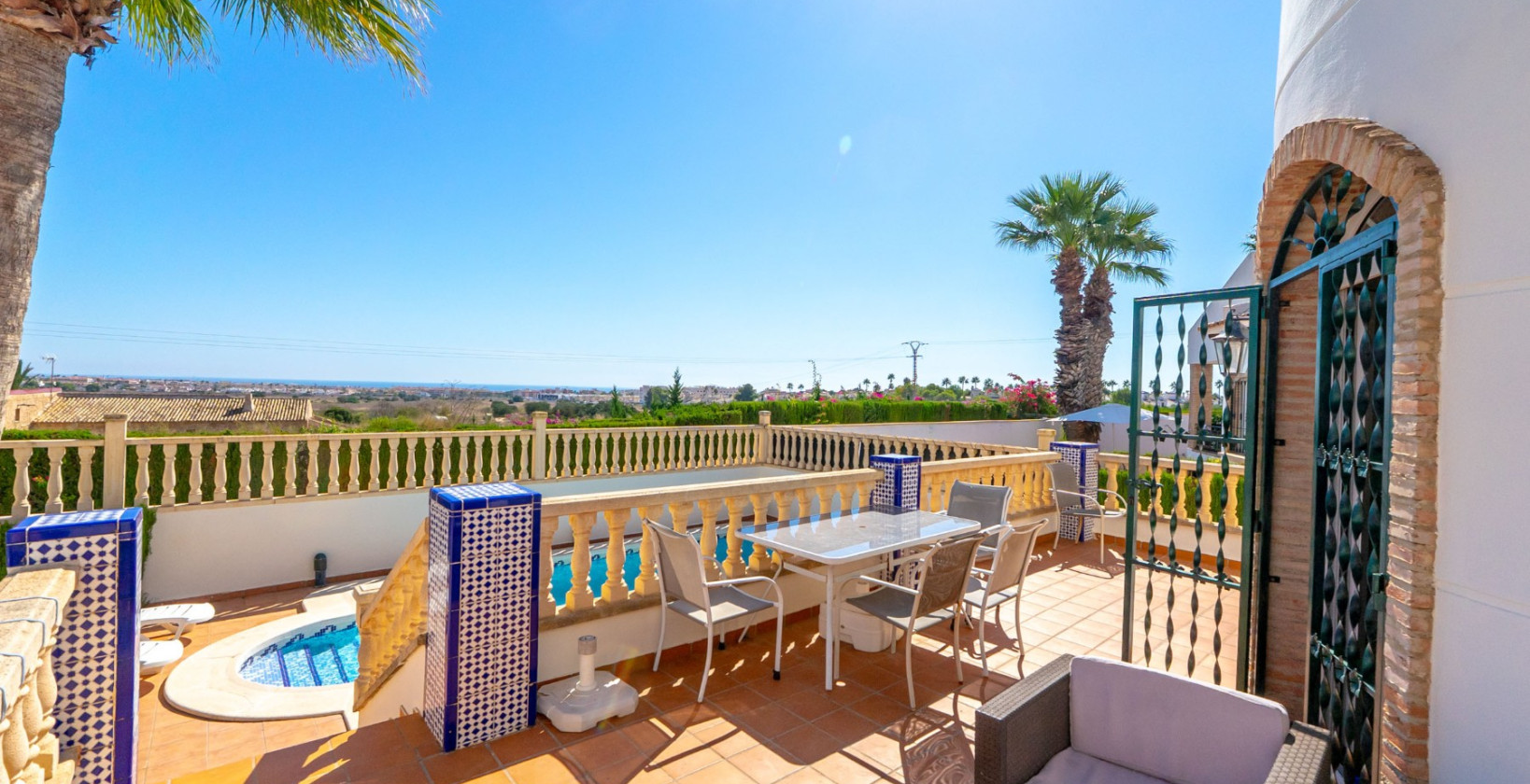 Resale - Villa - Orihuela Costa - Villamartín