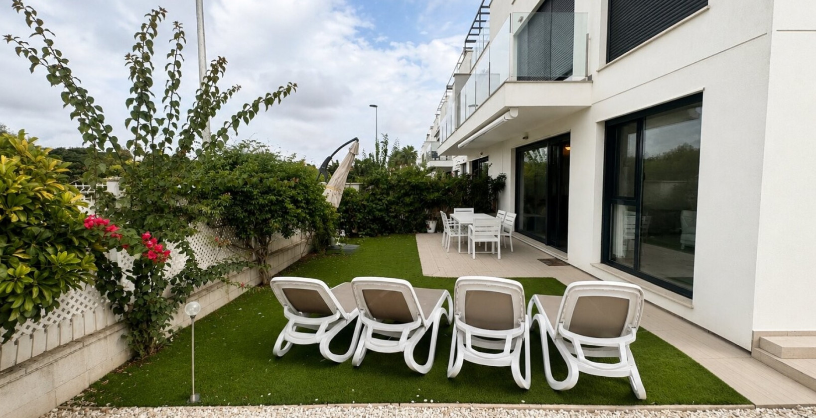 Återförsäljning - Lägenhet / lägenhet - Orihuela Costa - Punta Prima