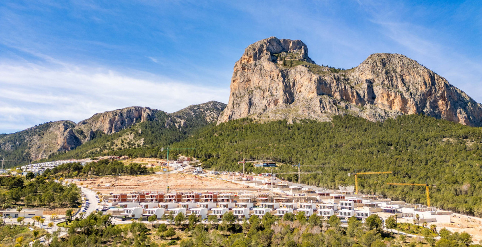 Nueva construcción  - Chalet - Polop - Polop Centro