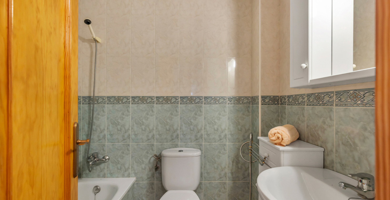 Resale - Apartment / flat - Torrevieja - torrevieja