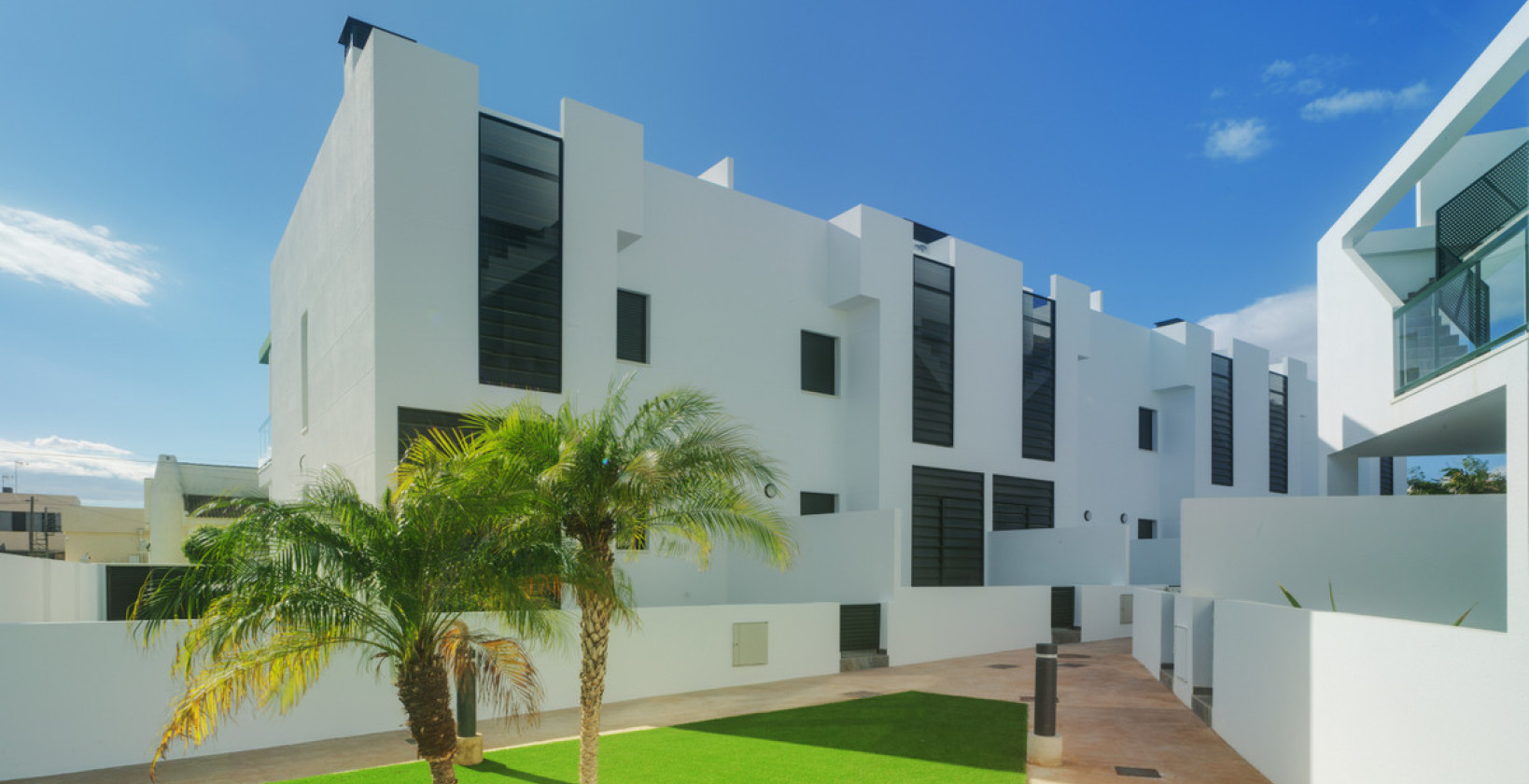 Nueva construcción  - Chalet - Orihuela Costa - Mil Palmeras