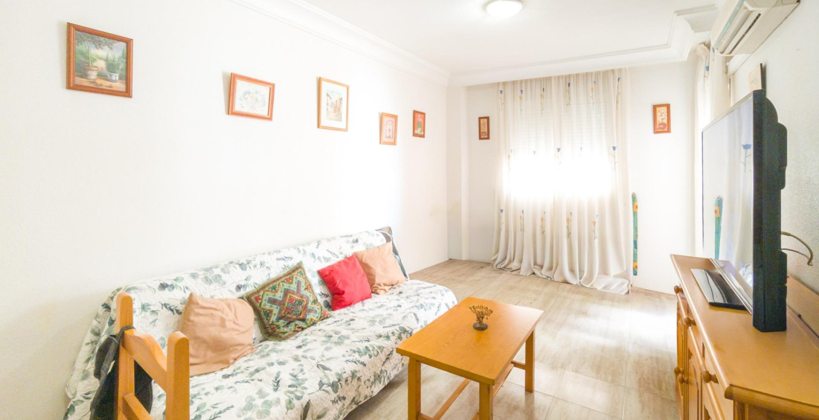Resale - Apartment / flat - Torrevieja - Acequion