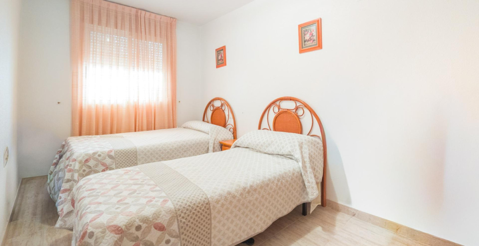 Resale - Apartment / flat - Torrevieja - Acequion