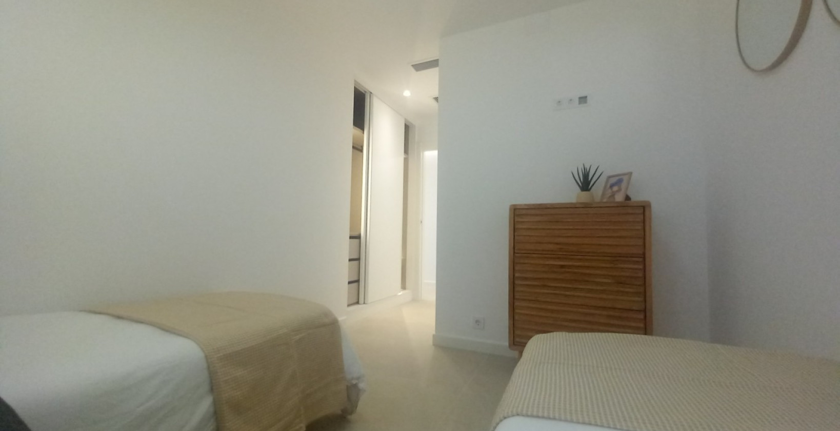 Resale - Villa - El Chaparral