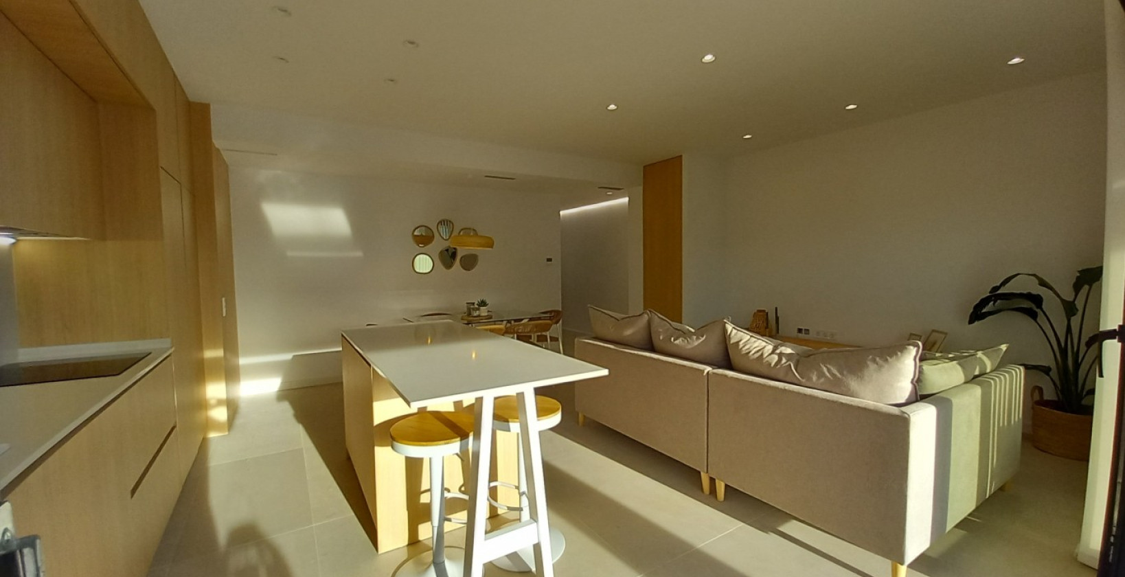 Resale - Villa - El Chaparral