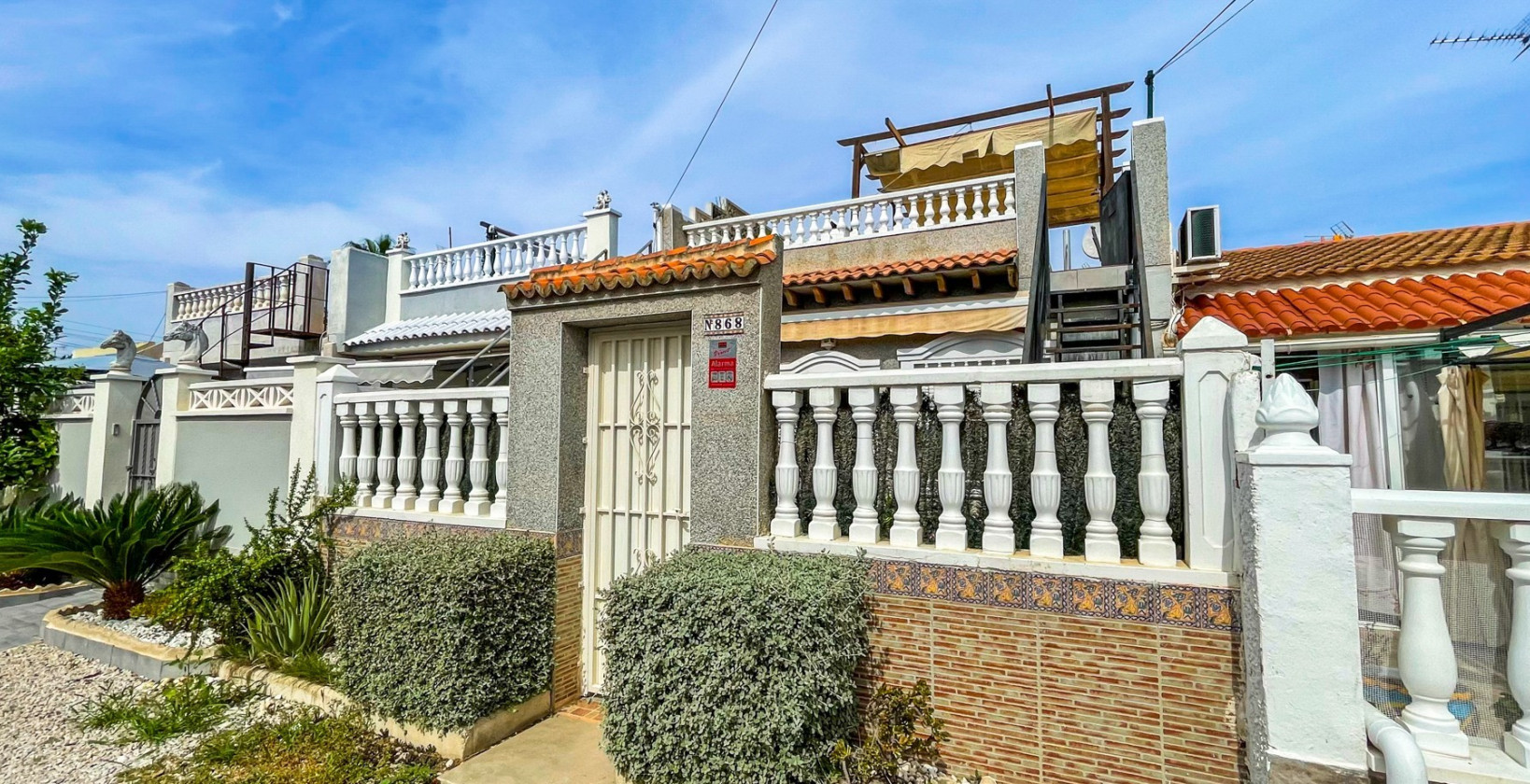 Resale - Apartment / flat - Torrevieja - La Siesta - El Salado -  Torreta