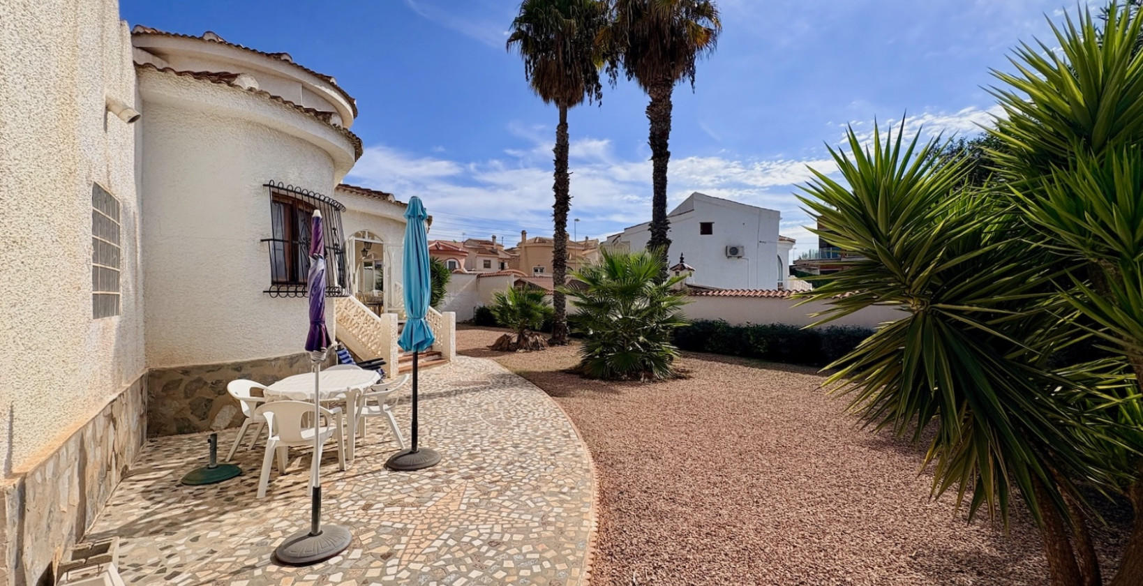 Återförsäljning - Villa - Rojales - Ciudad Quesada