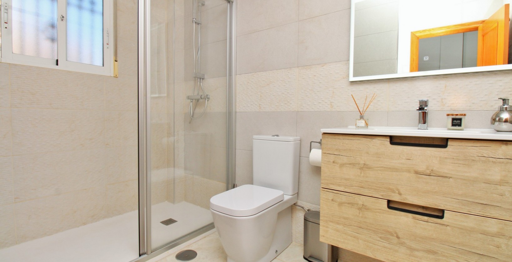 Återförsäljning - Radhus - Villamartín - Villamartin